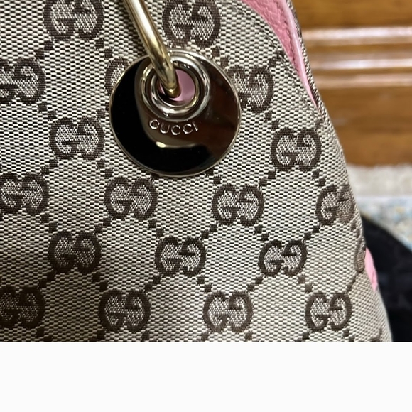 Gucci GG Canvas Eclipse Bag - Picture 5 of 11